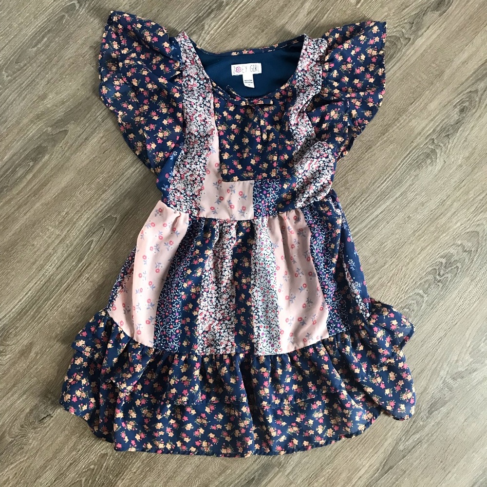 Girls size 10 short sleeve floral dress